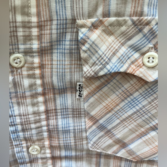 Vintage Levi’s Shortsleeved Button Down Size M - Picture 3 of 4